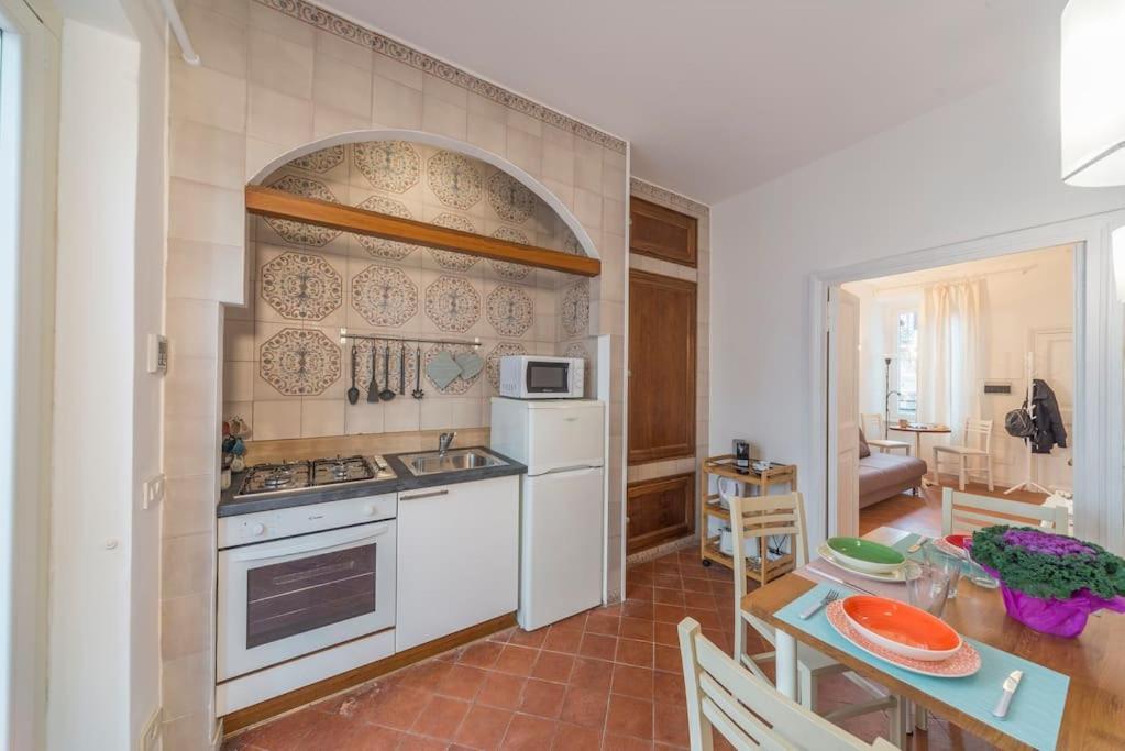 Trevi Domus Avignonesi Διαμέρισμα Ρώμη Εξωτερικό φωτογραφία